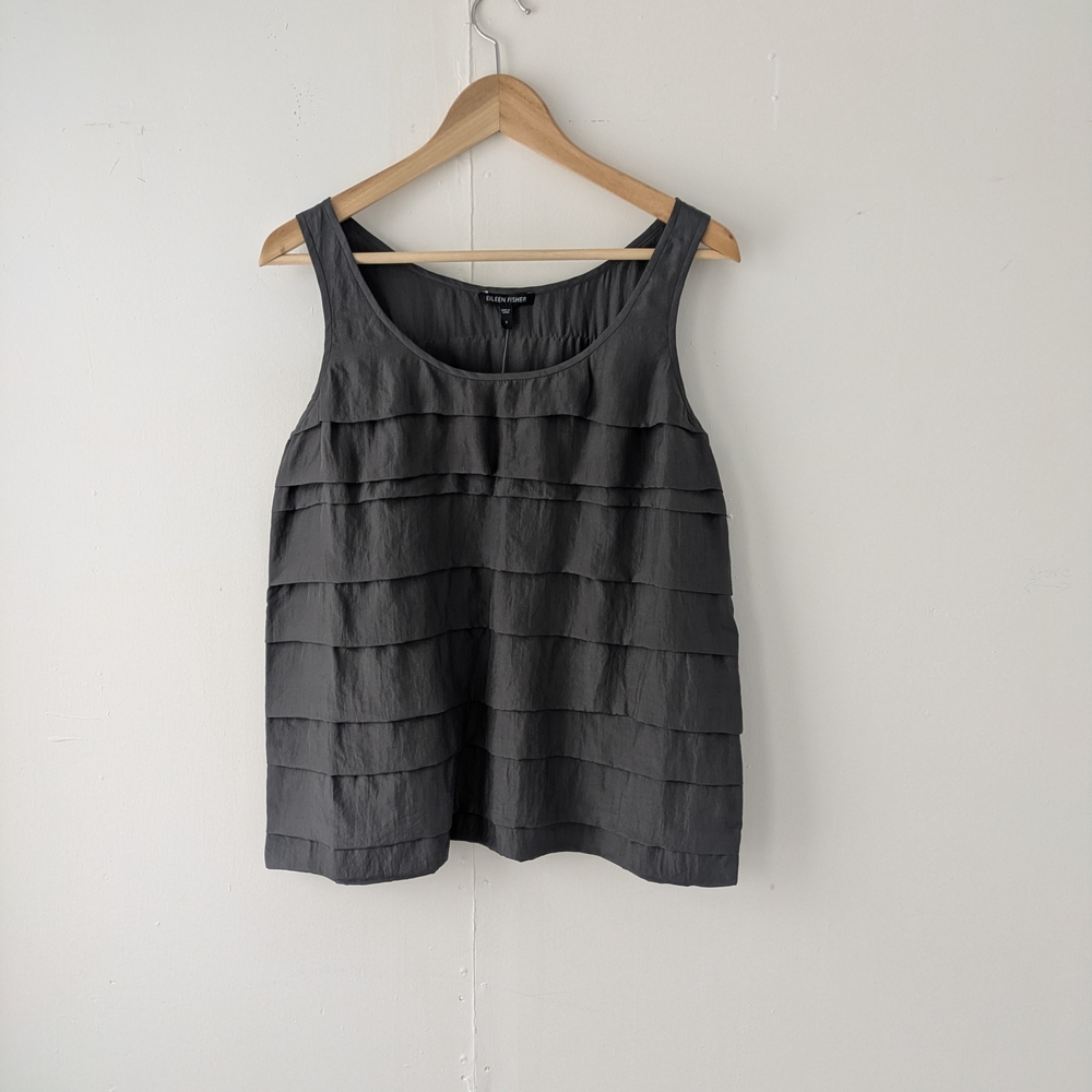 Eileen Fisher Gray 100% Silk Habutai Tiered Sleeveless Blouse Tank Small NWT
